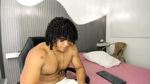 ALEXJ BLACK online show from May 2, 3:49 pm