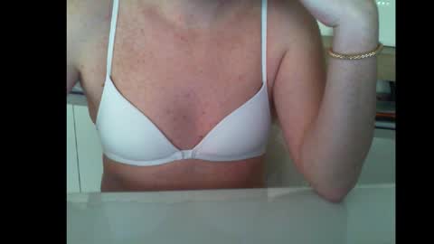 Alexia online show from March 29, 4:37 pm