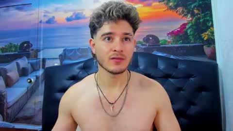 Alex online show from August 6, 7:13 pm