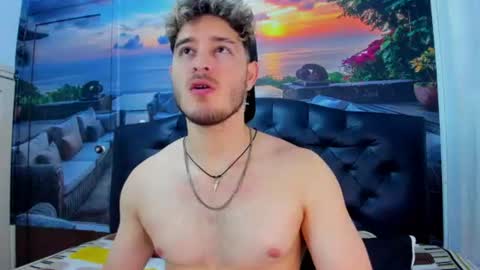 Alex online show from August 15, 9:19 pm