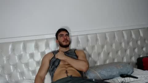 alexsb1998 online show from May 7, 7:53 am