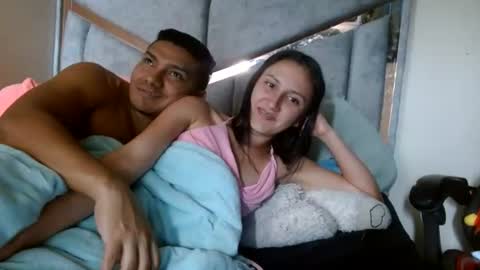 alexvsluisa online show from August 3, 5:42 pm