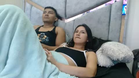 alexvsluisa online show from August 10, 5:25 pm