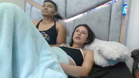 alexvsluisa online show from August 10, 6:31 pm