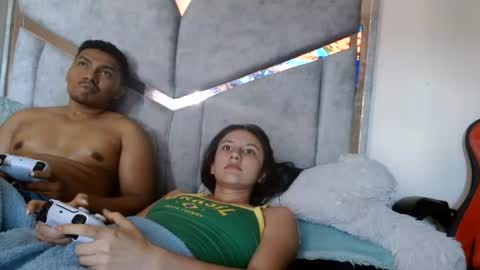 alexvsluisa online show from August 14, 5:27 pm
