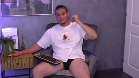 Alex online show from August 5, 11:08 am