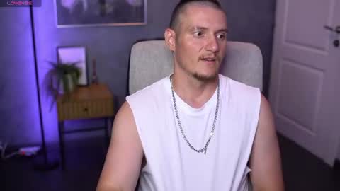 Alex online show from August 14, 8:07 am