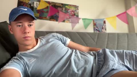 Alex online show from May 13, 1:55 pm