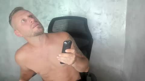 alexyno2022 ONLYFANS online show from August 7, 1:33 pm