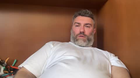 alfali online show from May 23, 2:42 pm