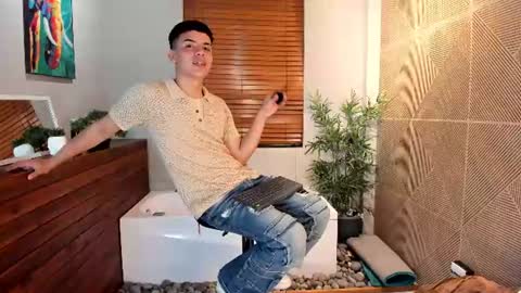 Alfred Vittar online show from August 11, 10:39 am