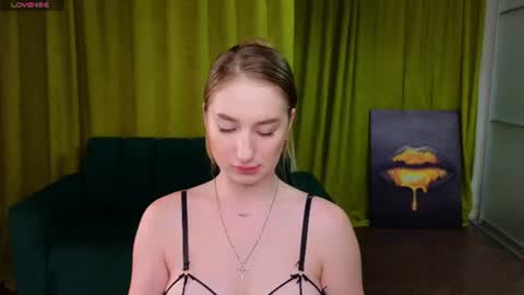 Alica online show from August 14, 8:45 pm