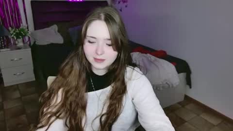 AlicaPeach online show from August 4, 2:03 pm