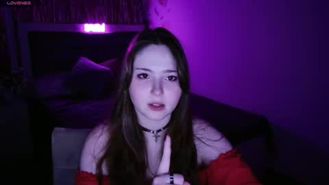 AlicaPeach online show from August 5, 2:37 pm