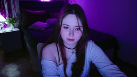 AlicaPeach online show from August 11, 1:02 pm