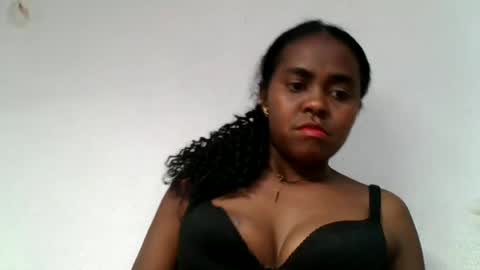 alice552568 online show from August 9, 8:43 pm