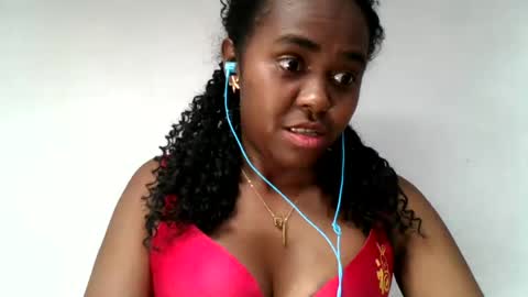 alice552568 online show from August 13, 1:58 pm