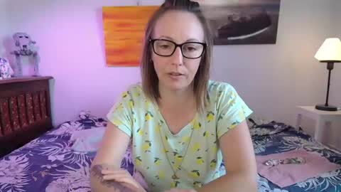 Alice online show from June 12, 3:19 pm