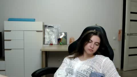 Alice online show from July 31, 10:26 pm
