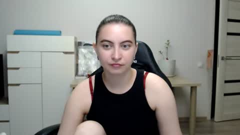 Alice online show from August 2, 6:15 pm