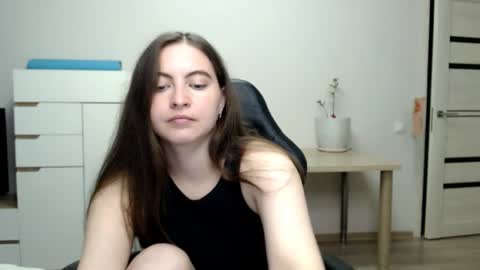 Alice online show from August 3, 3:41 pm