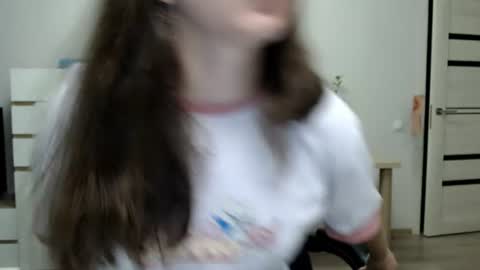 Alice online show from August 14, 11:52 pm