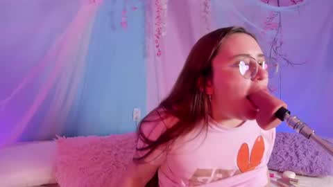 Mey online show from August 13, 3:31 am