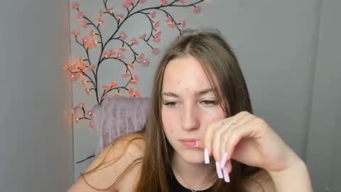 Alice online show from July 27, 1:38 pm