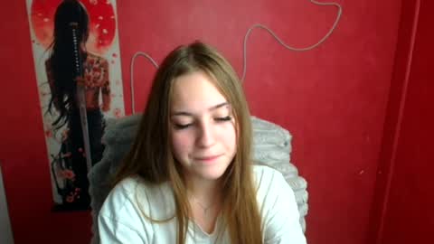 Alice online show from August 9, 3:46 pm