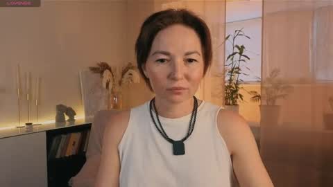 alice_eva online show from August 13, 2:53 pm