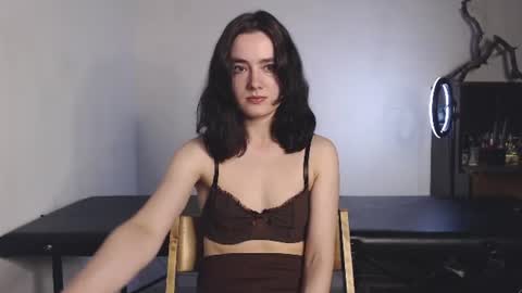 Alice    online show from August 9, 10:00 pm