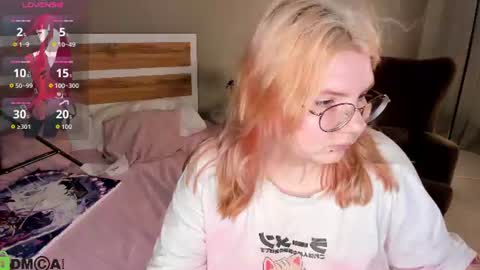 Alice online show from July 6, 5:38 pm