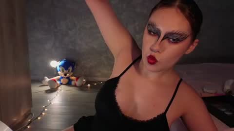 Alice online show from August 6, 3:05 am