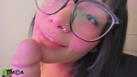 alice_rausing online show from August 26, 4:14 pm