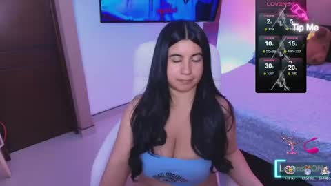 Alice online show from August 11, 9:39 pm