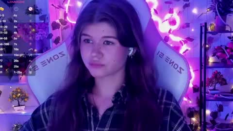 Alice online show from July 13, 9:31 pm