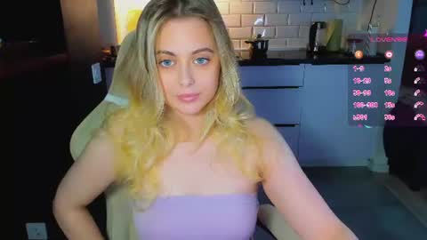 Alice online show from August 15, 3:21 am