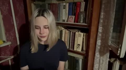 alice_wx online show from August 15, 9:19 pm