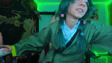 Alice  online show from July 31, 2:40 am