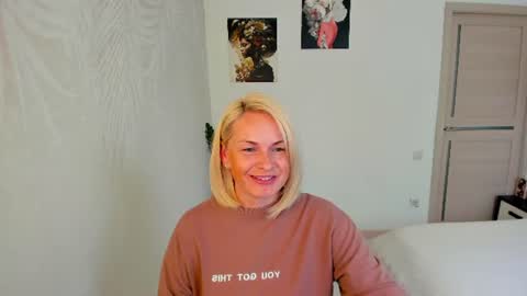 alicee__grace online show from July 17, 10:37 am