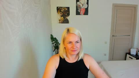 alicee__grace online show from July 20, 9:45 am