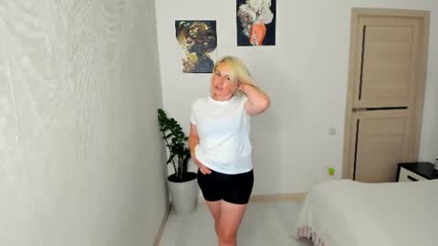 alicee__grace online show from July 24, 7:50 pm