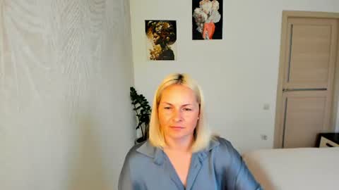 alicee__grace online show from July 29, 9:05 am