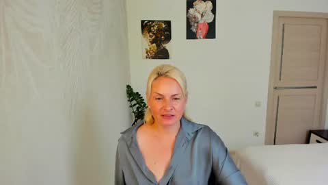 alicee__grace online show from July 30, 12:01 pm