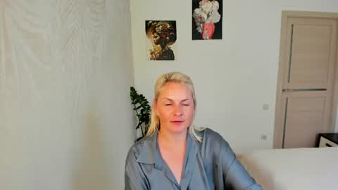 alicee__grace online show from July 30, 1:07 pm