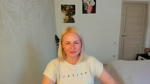 alicee__grace online show from August 5, 2:15 pm