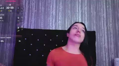 alicee_moonn online show from August 11, 8:44 pm