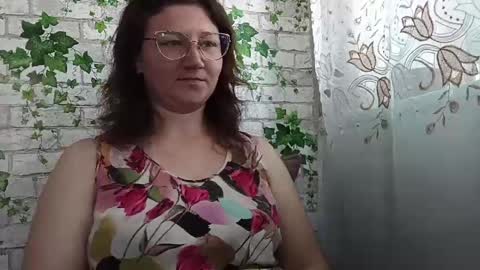 Alice online show from May 4, 9:36 am