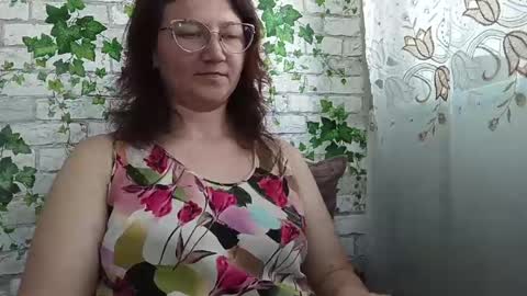 Alice online show from May 4, 10:49 am