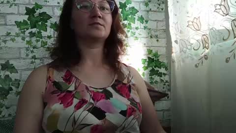 Alice online show from May 4, 2:18 pm